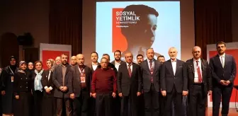 Boğaziçi Üniversitesi'nde Sosyal Yetimlik Sempozyumu Düzenlendi