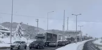 Bolu Dağı Geçişinde Ulaşım Yeniden Başladı