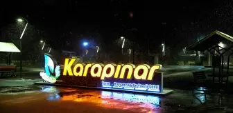 Karapınar'da Mevsimin İlk Karı Yağdı