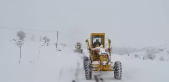 Niğde, Kayseri ve Kırşehir'de Karla Mücadele Devam Ediyor