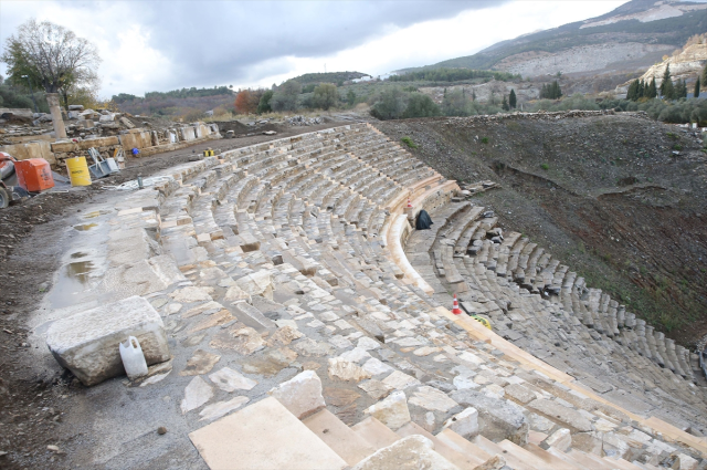 A 2,250-Year-Old Sewage System Found in the Ancient City of Stratonikeia