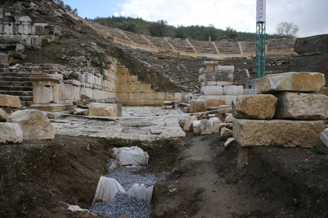 A 2,250-Year-Old Sewage System Found in the Ancient City of Stratonikeia