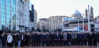 Öğretmenler Günü Taksim'de Kutlandı