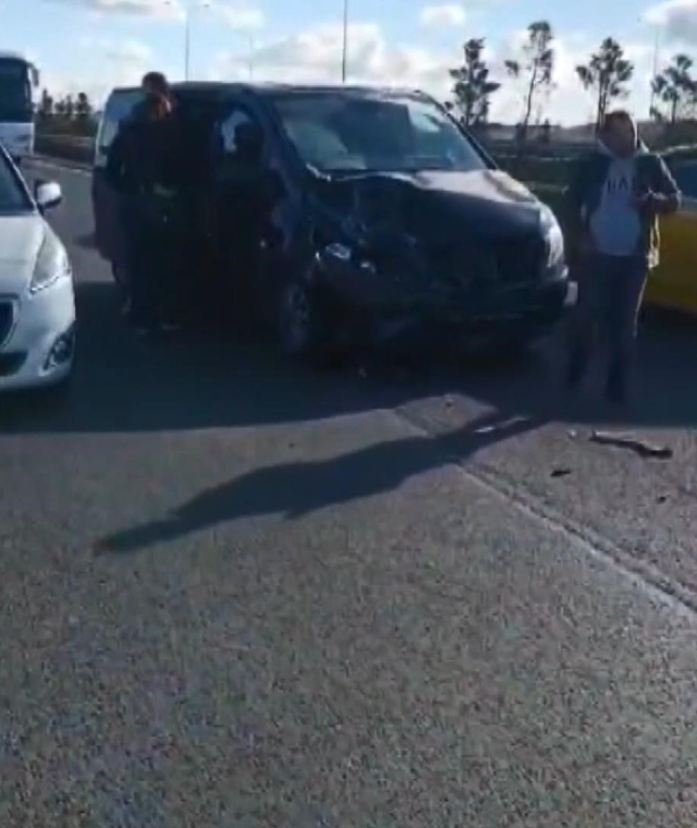 The journey of 7 horses on the highway in Arnavutköy ended in an accident