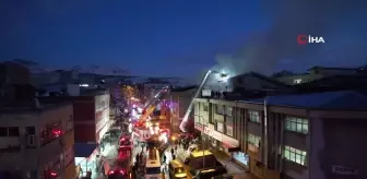 Ankara'da Boya Atölyesinde Çatı Yangını