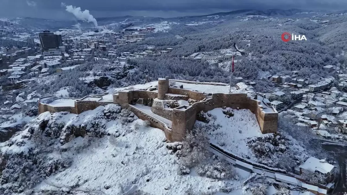 Kastamonu'da Karla Kaplı Kartpostallık Manzaralar