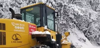 Rize'de Yoğun Kar Yağışı Mağdurları Kurtarıldı