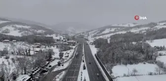 Samsun'un Yüksek Kesimlerinde Kar Yağışı Etkili Oldu