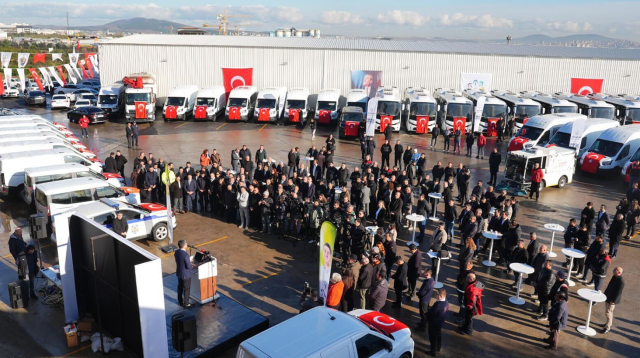 Ataşehir Belediyesi, bir yıllık kiralama maliyetiyle 59 yeni aracı bünyesine kattı