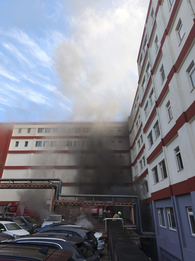 İstanbul Eğitim ve Araştırma (Samatya) hastanesinde yangın mı çıktı?