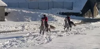 Aşkale'de Kar Üzerinde Cirit Antrenmanları Başladı