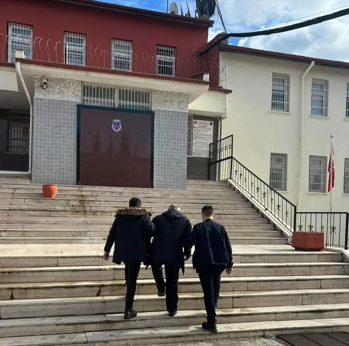 Bilecik'te Kesinleşmiş Hapis Cezası Olan 2 Hükümlü Yakalandı