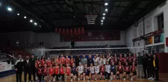 Düzce Voleybol A Takımı, Genç Kızlar Mahalli Liginde Birinci Oldu