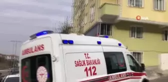 Baba, Bıçak Çeken Oğlunu Silahla Vurdu