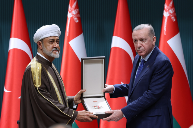 The oil-rich country of the Gulf is in Ankara for the first time! 10 critical agreements were signed between Turkey and Oman