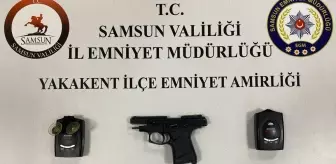 Samsun'da Araçta Radar Tespit Cihazı ve Kurusıkı Tabanca Ele Geçirildi