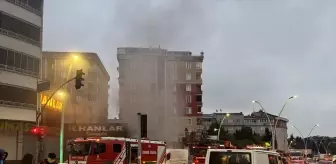 Zeytinburnu'nda Tekstil Deposunda Yangın