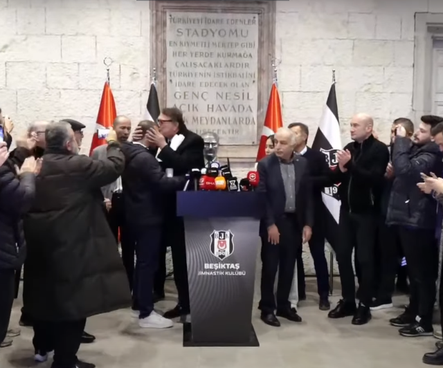 Struggled to hold back tears: Emotional farewell from Hasan Arat to Beşiktaş