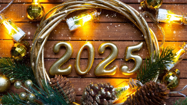 YILBAŞI TATİLİ KAÇ GÜN? 31 Aralık ne zaman, 1 Ocak 2025 hangi güne denk geliyor?