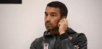 Antrenmana çıkmadı: Beşiktaş'ta Van Bronckhorst ile yollar ayrılıyor