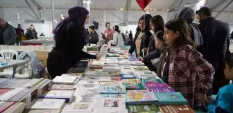 Kahramanmaraş Kitap Fuarı 500 Binden Fazla Ziyaretçi Ağırladı