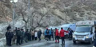 Hakkari'de Kayalıklardan Düşen Genç Hayatını Kaybetti