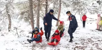 Yozgat'ta jandarma, şehit ve gazi çocuklarıyla piknikte buluştu