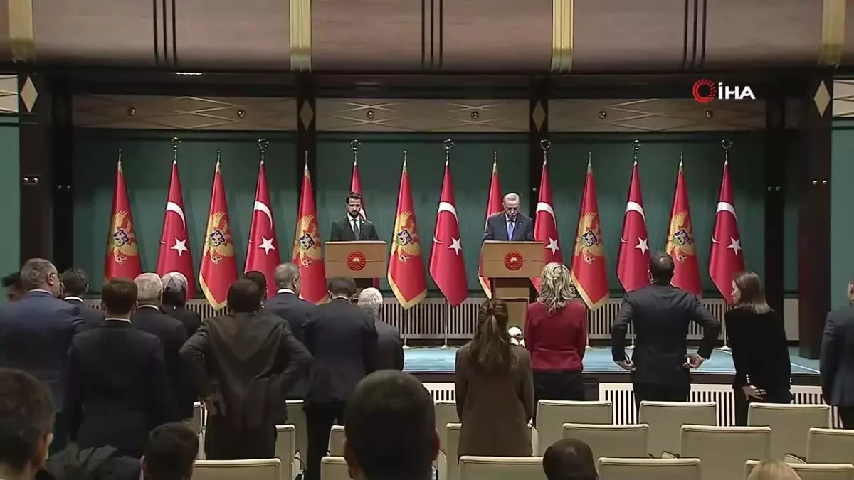 Cumhurbaşkanı Erdoğan: "Suriye'de patlak veren olayları da yakından takip ediyoruz"