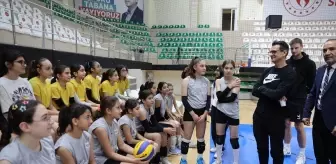 VakıfBank'tan Mardin'de 'Yarının Sultanları' Voleybol Projesi