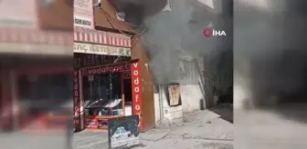 Şanlıurfa'da Elektrik Panosunda Korkutan Yangın