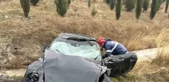 Balıkesir'de Tek Taraflı Trafik Kazası: Sürücü Yaralandı