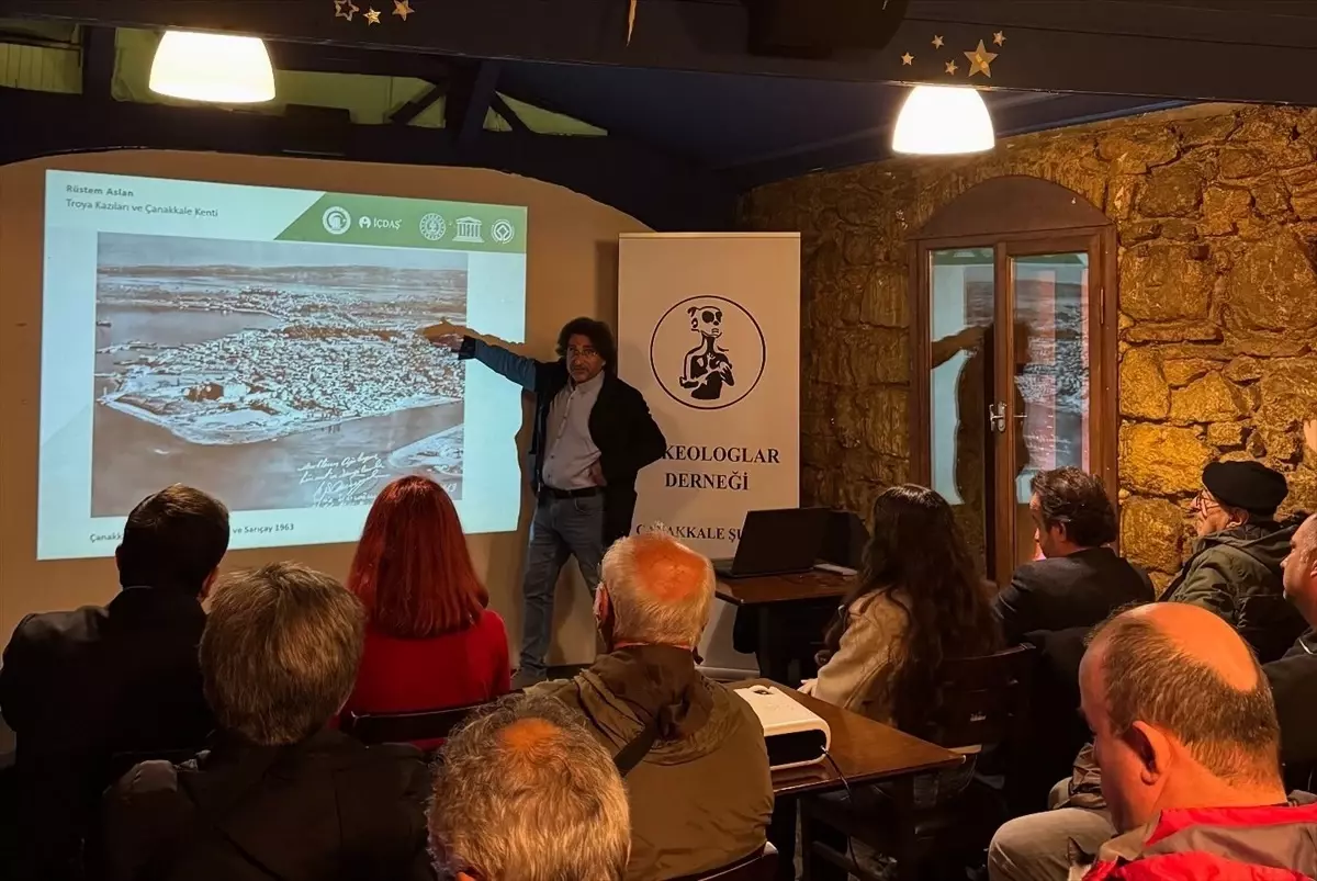 Çanakkale'de Arkeoloji Söyleşileri Devam Ediyor