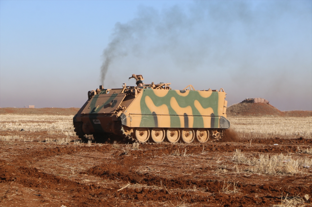 Dozens of vehicles hit the road! The new target of the opposition is Manbij