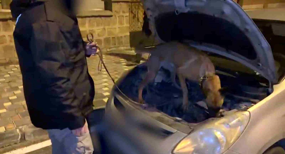 Kayseri'de Uyuşturucu Operasyonu: Araçta 125 Gram Narkotik Madde Ele Geçirildi