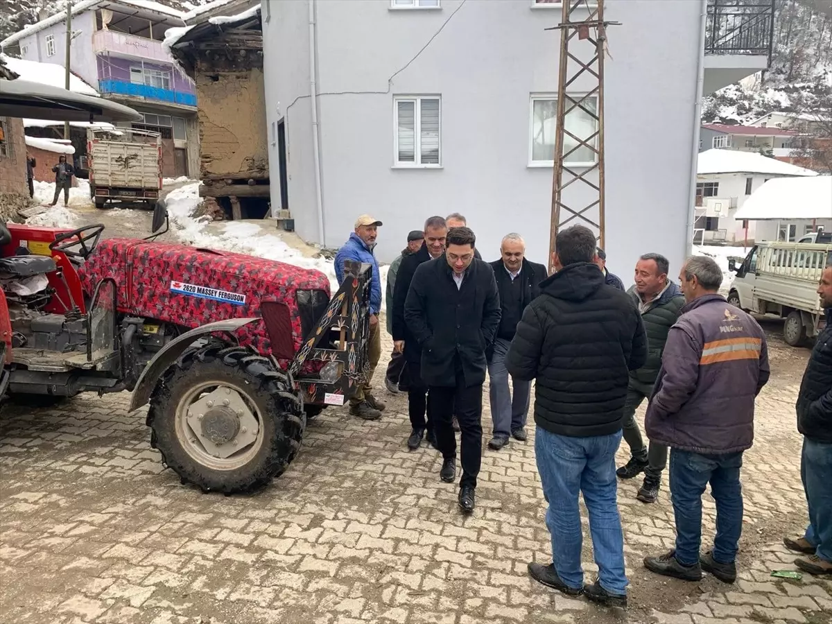 Almus Kaymakamı Çömen, Karadere Köyü'nü Ziyaret Etti