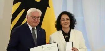 Almanya Cumhurbaşkanı Steinmeier, Spor Gönüllülerine Liyakat Nişanı Verdi