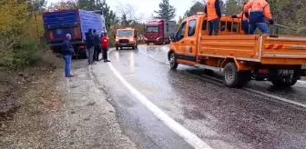 Bartın'da Balık Yağı Trafiği Felç Etti