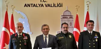 Antalya'da Asayiş ve Güvenlik Toplantısı Gerçekleştirildi