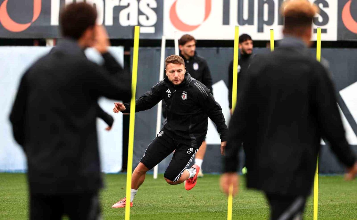 Beşiktaş, Fenerbahçe Maçına Hazırlanıyor