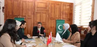 Vali Çiftçi, Yeşilay Erzurum Şubesi'ni Ziyaret Etti