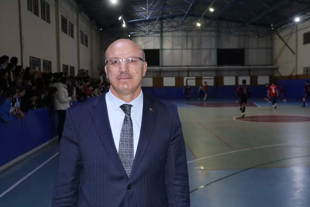 Okul Sporları Güney Bölgesi Futsal Müsabakaları Başladı