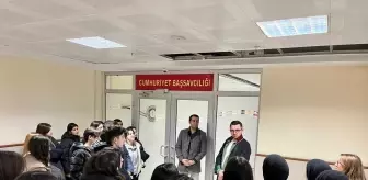 Çankırı'nın Sosyal Bilimler Lisesi Öğrencileri Adliyeyi Ziyaret Etti