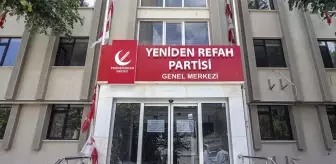 Yeniden Refah Partisi'ne şok! Belediye başkanı istifa etti