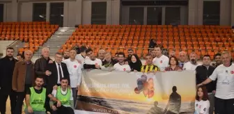 Kocaeli'de Engelliler Günü Etkinliğinde Protokol Üyeleri Futsal Maçı Yaptı