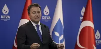 Ali Babacan: Bir zalim rejimin daha düştüğüne şahit olduk