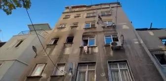 Beyoğlu'nda 5 Katlı Apartmanda Yangın