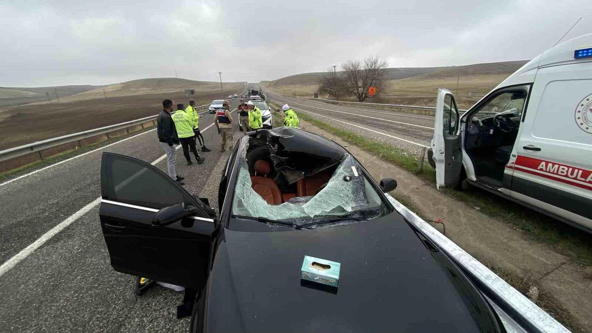 Diyarbakır'da Tır Tekerinin Düşmesiyle Trafik Kazası: 1 Ölü