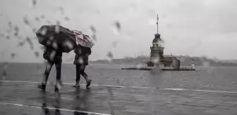 İstanbul'da gök gürültülü sağanak yağış bekleniyor