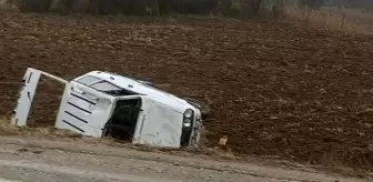 Denizli'de Şarampole Uçan Araçta 1 Yaralı