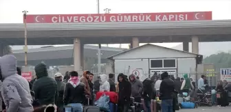 Suriyeliler, Baas Rejiminin Devrilmesiyle Suriye'ye Dönüyor